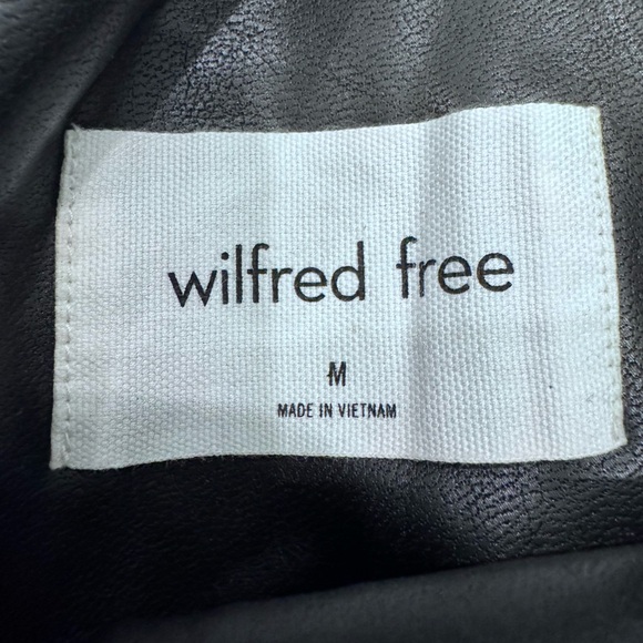 Aritzia Wilfred Free Daria Pants Size Medium‎ Black Leggings Unreal Leather - Picture 8 of 11